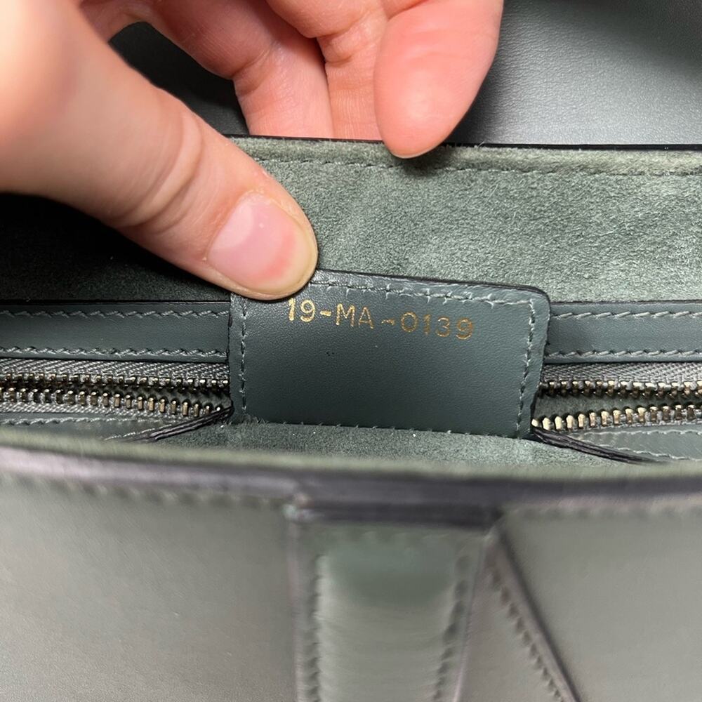 Dior Saddle Bag Classic Medium Green Matte Leather Shoulder Bag Guitar Strap - Picture 7 of 9